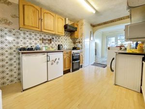 LAMMAS WAY- click for photo gallery